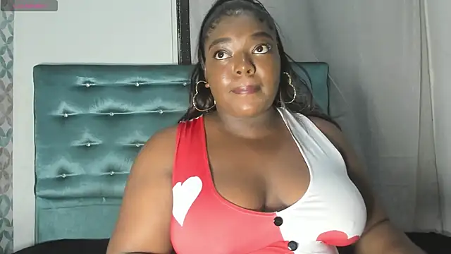 Tamaramilleer online show from 03-17-26, 03:44