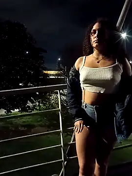 Snapshot of BRENDYTA chatting on 11-12-25, 08:04 BRENDYTA online show from 11-12-25, 08:04