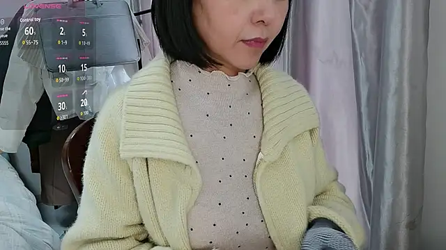 Wanwan61 online show from 11-15-25, 06:11