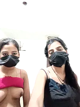 Hot komall online show from 02-11-26, 01:43