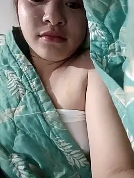 Snapshot of jerry-babe chatting on 11-10-25, 12:09 jerry-babe online show from 11-10-25, 12:09