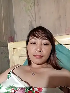 Missa-kute20 online show from 04-26-26, 02:15