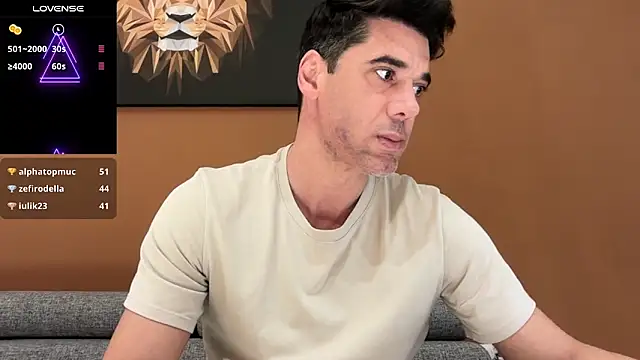 Snapshot of marcoo_x chatting on 11-15-25, 02:31 marcoo x online show from 11-15-25, 02:31