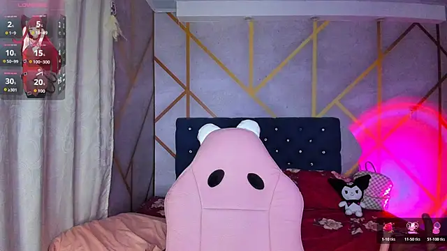  vaiolet owo online show from 03-12-26, 05:24