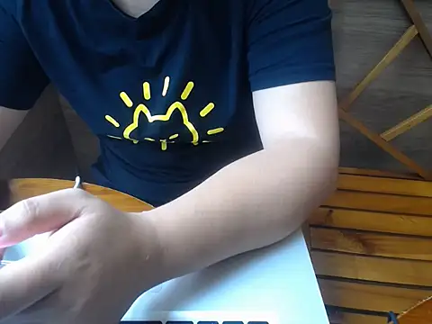 Snapshot of Yoo_Me chatting on 11-11-25, 06:46 Yoo Me online show from 11-11-25, 06:46