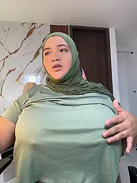 sweetmuslim01 online show from 04-21-26, 09:50