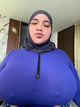 Snapshot of sweetmuslim01 chatting on 06-16-26, 05:59 sweetmuslim01 online show from 06-16-26, 05:59