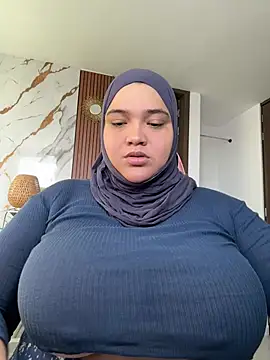 Snapshot of sweetmuslim01 chatting on 06-25-26, 06:12 sweetmuslim01 online show from 06-25-26, 06:12