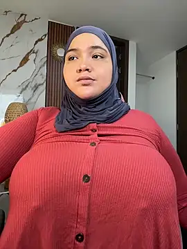 Snapshot of sweetmuslim01 chatting on 06-30-26, 08:54 sweetmuslim01 online show from 06-30-26, 08:54