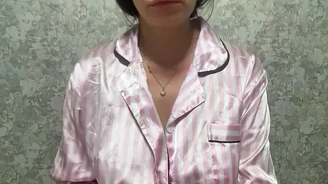 Angelinaa19 online show from 04-08-26, 04:51