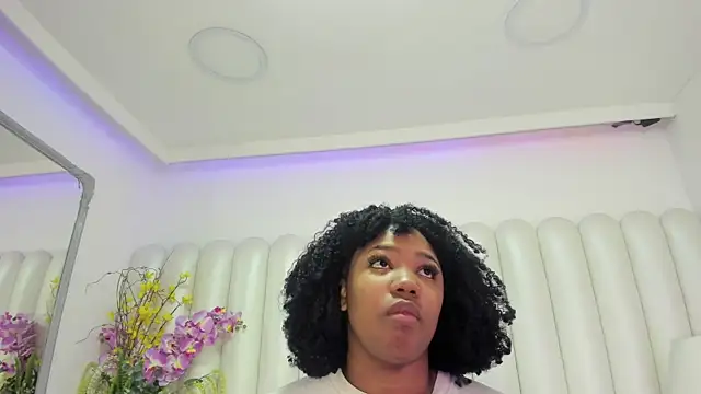 BrendaFernandez  online show from 02-25-26, 01:54