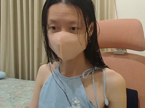 Lil-Cherries online show from 03-06-26, 05:42