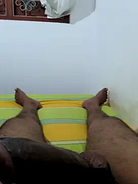 Snapshot of crazy_boy55 chatting on 05-05-26, 04:37 crazy boy55 online show from 05-05-26, 04:37