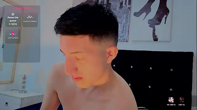 Un Sluttyy online show from 03-18-26, 11:24