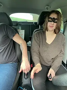 Snapshot of roroandjujuLoveX chatting on 02-28-26, 02:18 roroandjujuLoveX online show from 02-28-26, 02:18