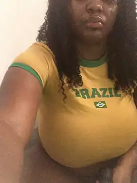 Snapshot of Fxncymuse chatting on 02-01-26, 03:54 Fxncymuse online show from 02-01-26, 03:54