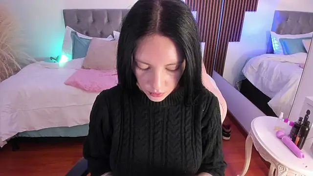 Neo sarah  online show from 02-06-26, 03:33