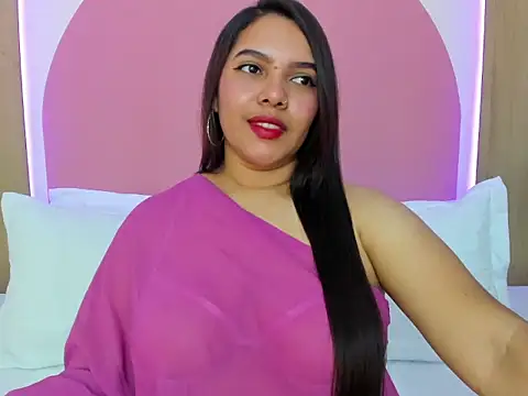 Snapshot of _Krishaa chatting on 11-10-25, 01:43 Krishaa online show from 11-10-25, 01:43