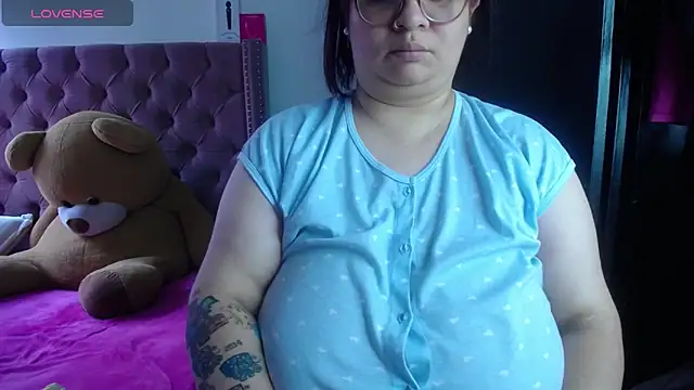 kattybbwbigboobs  online show from 06-17-26, 08:21