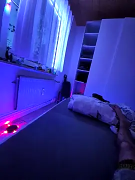 Snapshot of TirelessLot3 chatting on 03-10-26, 05:29 TirelessLot3 online show from 03-10-26, 05:29