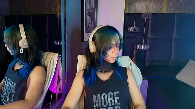 luxiel  online show from 04-27-26, 08:51