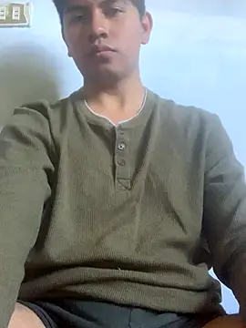 Snapshot of ContraryMomos chatting on 11-16-25, 04:23 ContraryMomos online show from 11-16-25, 04:23