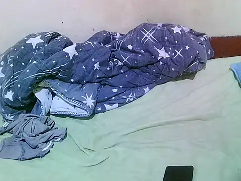 Snapshot of Sweetvishy chatting on 12-20-25, 05:03 Sweetvishy online show from 12-20-25, 05:03