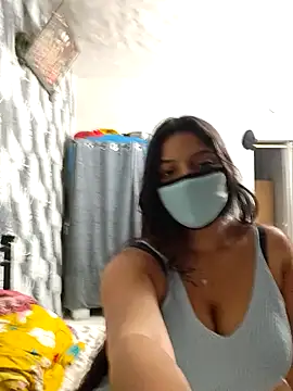 Snapshot of anisha2025 chatting on 11-14-25, 05:55 anisha2025 online show from 11-14-25, 05:55