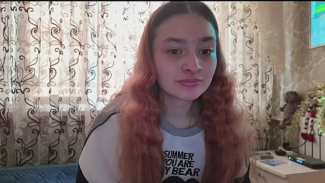 Snapshot of SweetLiaison chatting on 03-19-26, 05:33 SweetLiaison online show from 03-19-26, 05:33