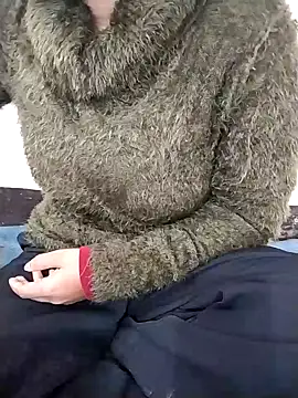 Sexy Divya   online show from 12-21-25, 06:20