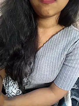 Sexy Divya   online show from 03-12-26, 07:14