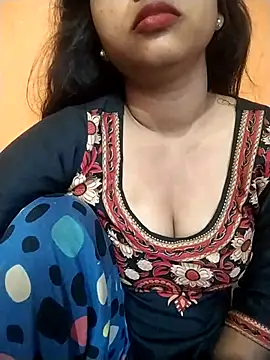 Sexy Divya   online show from 04-22-26, 12:24