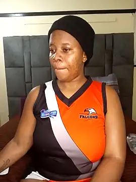 Emmylove-xr25 online show from 04-25-26, 04:48