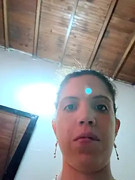 Snapshot of hincaVale090824 chatting on 11-11-25, 09:26 hincaVale090824 online show from 11-11-25, 09:26