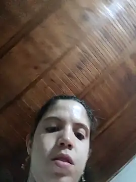 Snapshot of hincaVale090824 chatting on 11-14-25, 02:54 hincaVale090824 online show from 11-14-25, 02:54