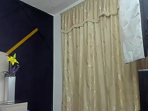 Snapshot of ShanellDiaz_ chatting on 02-21-26, 02:34 ShanellDiaz online show from 02-21-26, 02:34