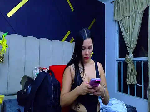 ShanellDiaz  online show from 03-25-26, 06:08