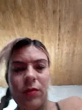 Snapshot of ingridtorres chatting on 11-14-25, 08:40 ingridtorres online show from 11-14-25, 08:40