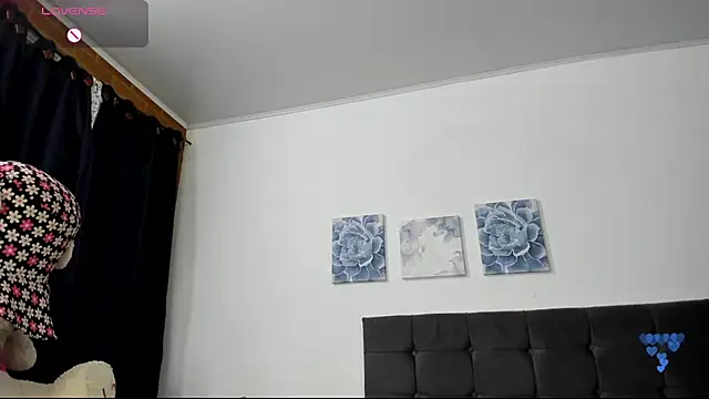 ariannawil online show from 03-07-26, 11:24