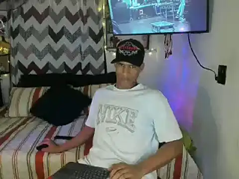 JUANBIGCOCK21CM online show from 05-25-26, 09:32