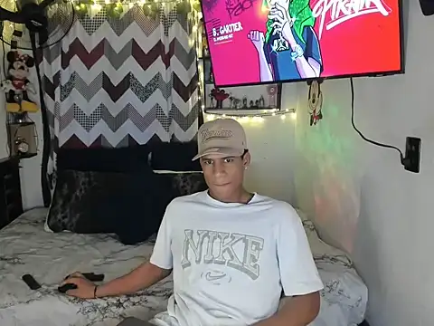 JUANBIGCOCK21CM online show from 06-10-26, 08:52