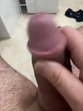 Snapshot of BelCazzo91 chatting on 11-11-25, 07:25 BelCazzo91 online show from 11-11-25, 07:25