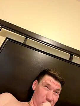 Snapshot of dakota1998x chatting on 11-12-25, 08:19 dakota1998x online show from 11-12-25, 08:19