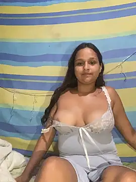 Snapshot of Cataleya20 chatting on 11-12-25, 02:45 Cataleya20 online show from 11-12-25, 02:45