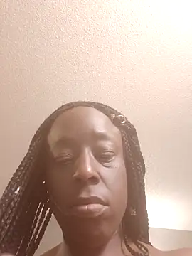 Snapshot of bigbootyney chatting on 12-20-25, 11:06 bigbootyney online show from 12-20-25, 11:06