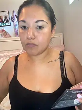 Snapshot of tattedlatina chatting on 11-09-25, 05:11 tattedlatina online show from 11-09-25, 05:11