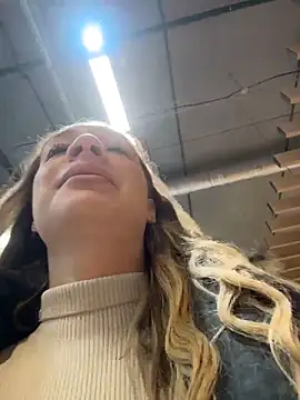 SashaCatt online show from 04-09-26, 07:58