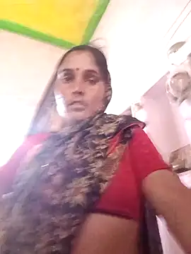 Snapshot of Ketrina_n chatting on 11-14-25, 10:03 Ketrina n online show from 11-14-25, 10:03