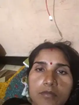 Snapshot of Seema_ji12 chatting on 11-22-25, 03:44 Seema ji12 online show from 11-22-25, 03:44