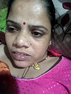 Hot suini online show from 02-18-26, 04:36